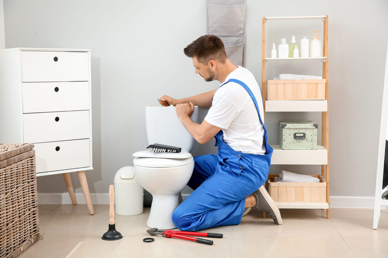 Toilet Plumbing services in San Francisco | CR&P
